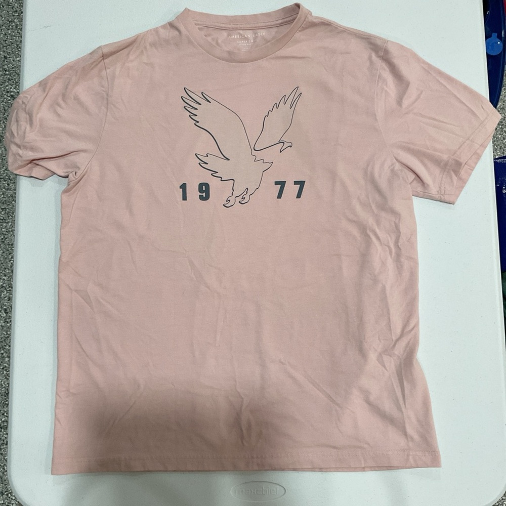 American Eagle Super Soft Light Pink Graphic Men's Short Sleeve T-Shirt Large
